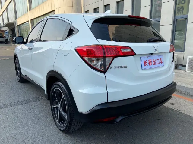 Honda Vezel — Фото автомобиля 23