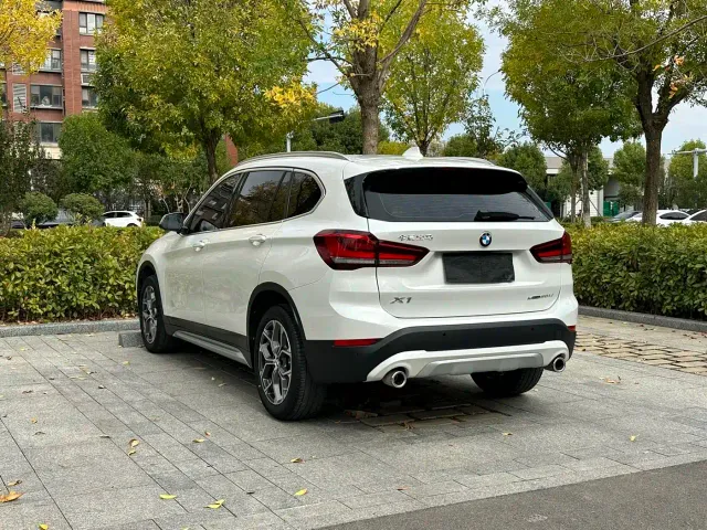 BMW X1 — Фото автомобиля 6