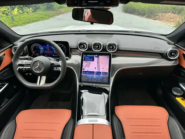 Mercedes-Benz C-Class — Фото автомобиля 8