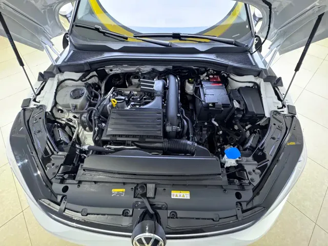Volkswagen Lamando — Фото автомобиля 9