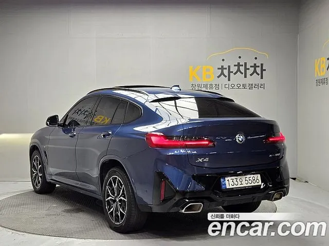BMW X4 xDrive20i M Sport — Фото автомобиля 6