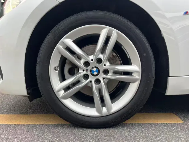BMW 1 Series — Фото автомобиля 14
