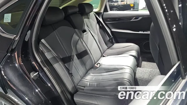 Genesis G80 RG3 — Фото автомобиля 17
