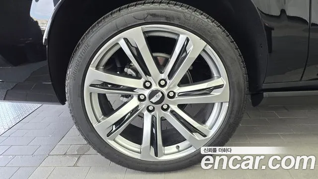 Cadillac Escalade Escalade 5 поколение — Фото автомобиля 5