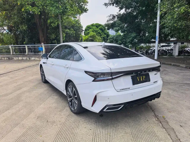 Chery Arrizo 8 — Фото автомобиля 9