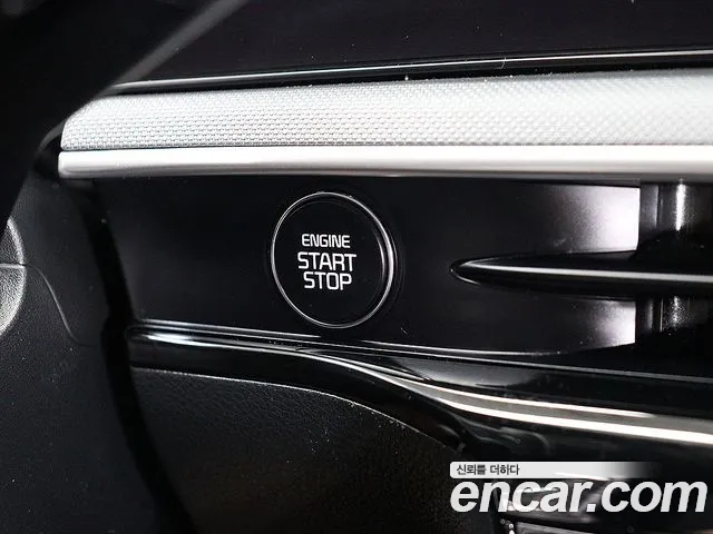 Kia K5 Новый K5 3 поколение 2.0 LPi(Для проката) — Фото автомобиля 9