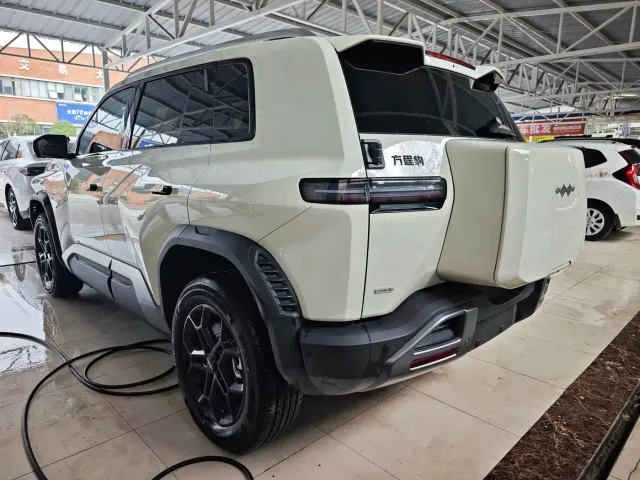 BYD FangChengBao Titanium 3 — Фото автомобиля 6