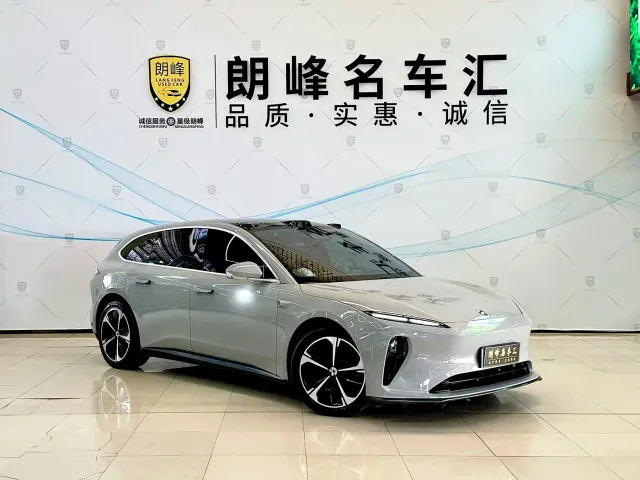 Nio ET5 Touring — Фото автомобиля 3
