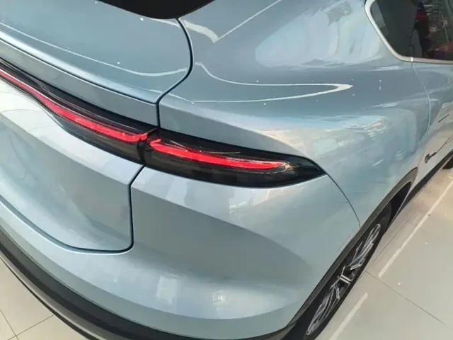 Nio EC6 — Фото автомобиля 7