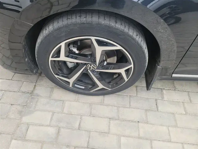 Volkswagen Passat — Фото автомобиля 22