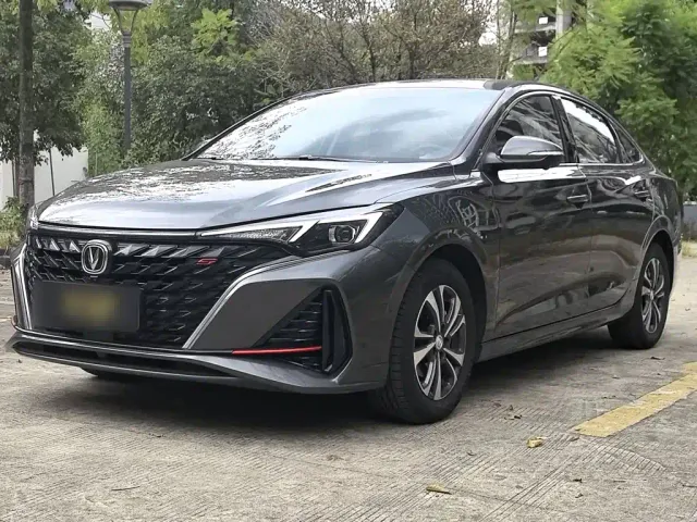 Фотография автомобиля — Changan Eado