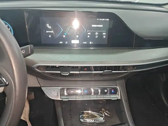 Changan Eado — Фото автомобиля 12