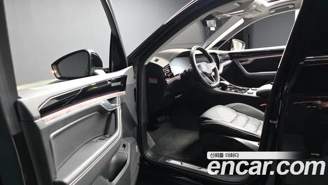Volkswagen Touareg Touareg 3 поколение 3.0 TDI Prestige — Фото автомобиля 9