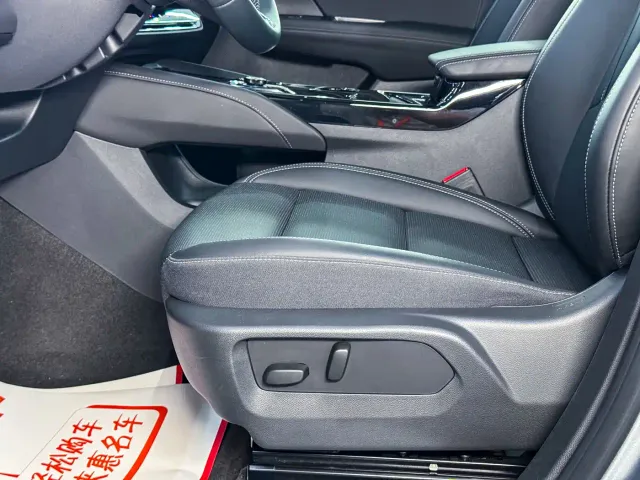 Buick Envision S — Фото автомобиля 5