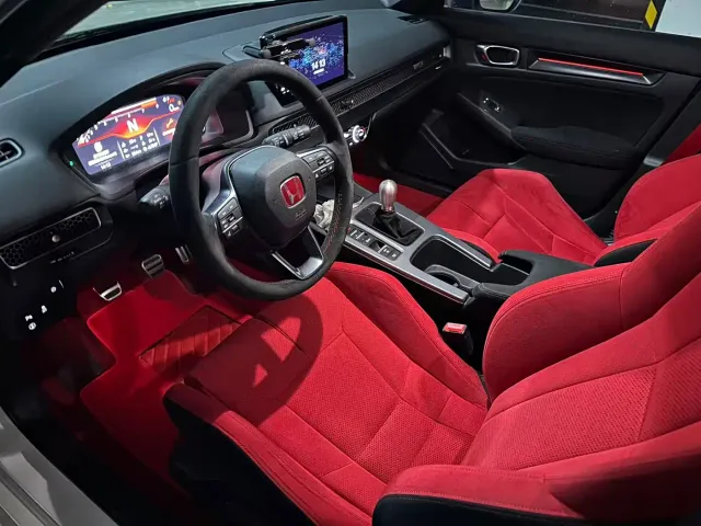 Honda Civic — Фото автомобиля 8