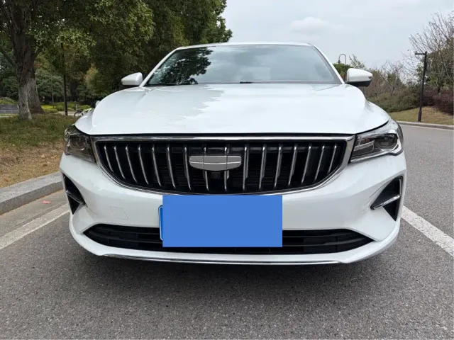 Geely Emgrand — Фото автомобиля 2