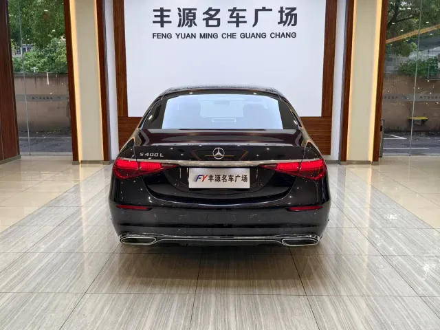 Mercedes-Benz S-Class — Фото автомобиля 29