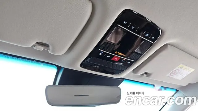 Hyundai Grandeur Grandeur (GN7) 2.5 Бензин 2WD — Фото автомобиля 18