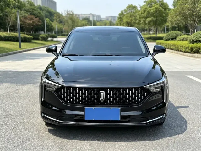 Bestune B70 — Фото автомобиля 2
