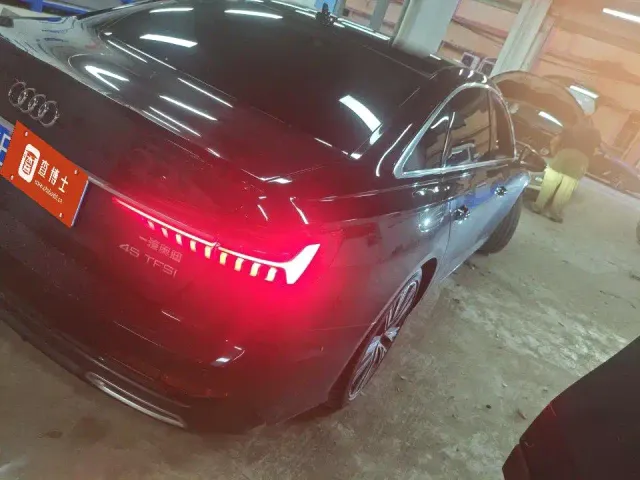 Audi A6L — Фото автомобиля 2