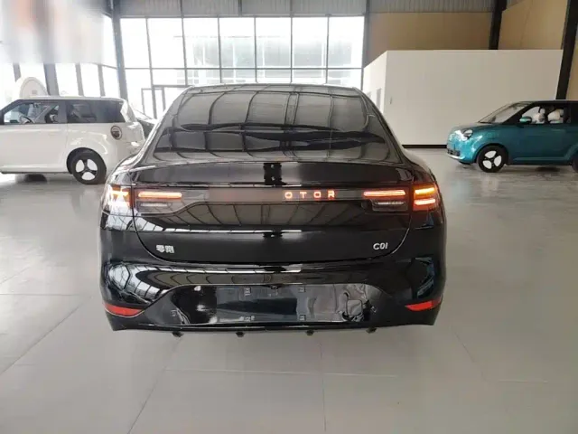 Leapmotor C01 — Фото автомобиля 3
