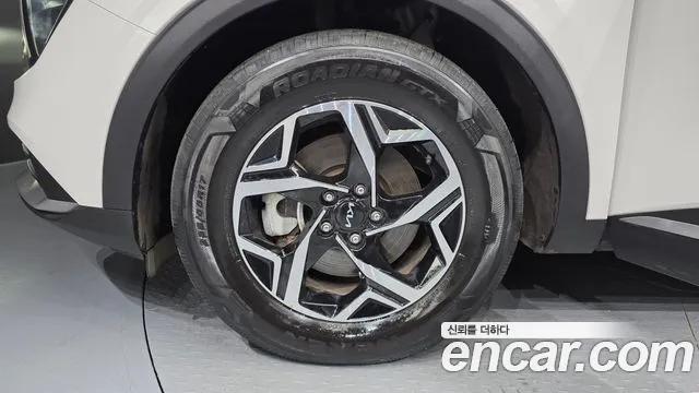Kia Sportage Sportage 5-е поколение Дизель 2.0 2WD — Фото автомобиля 5
