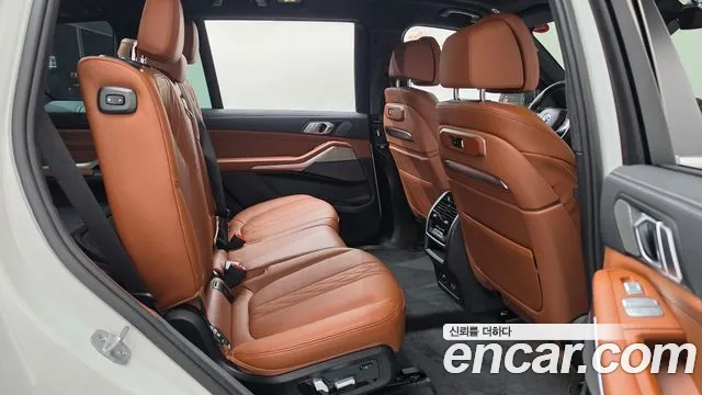BMW X7 G07 — Фото автомобиля 17