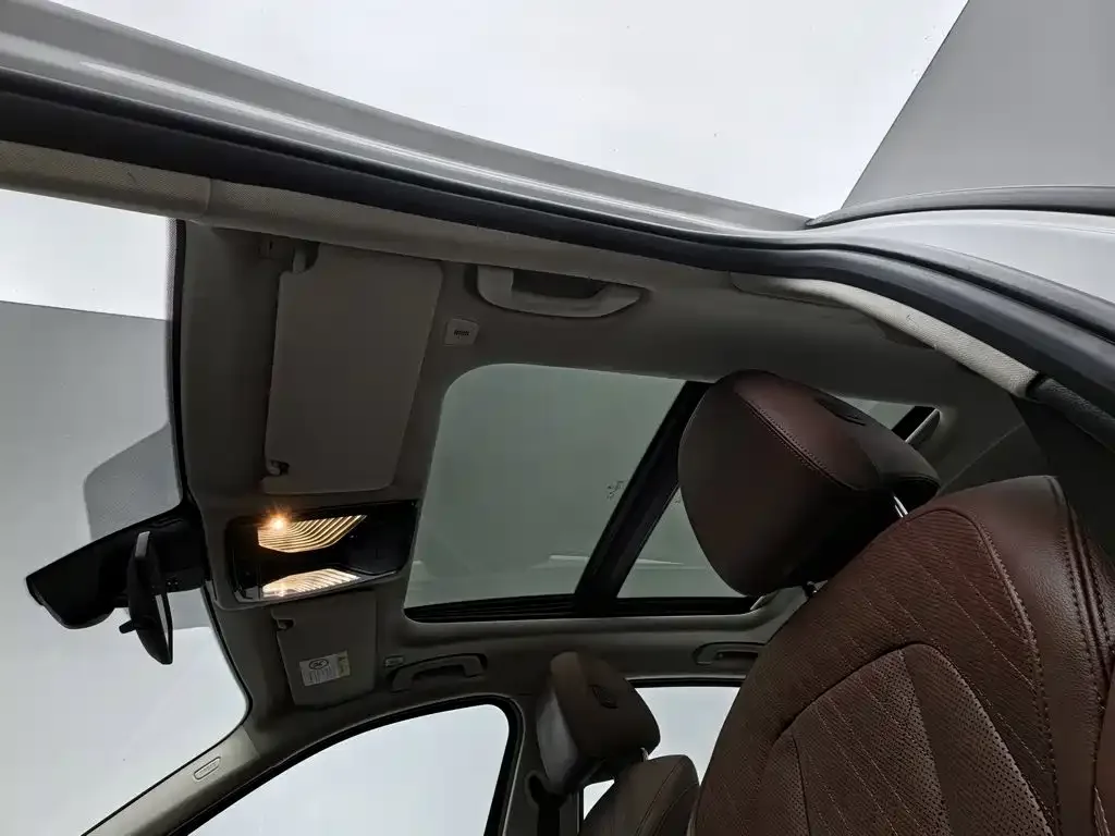 BMW BMW i3 2022 eDrive 35 L — Фото автомобиля 14