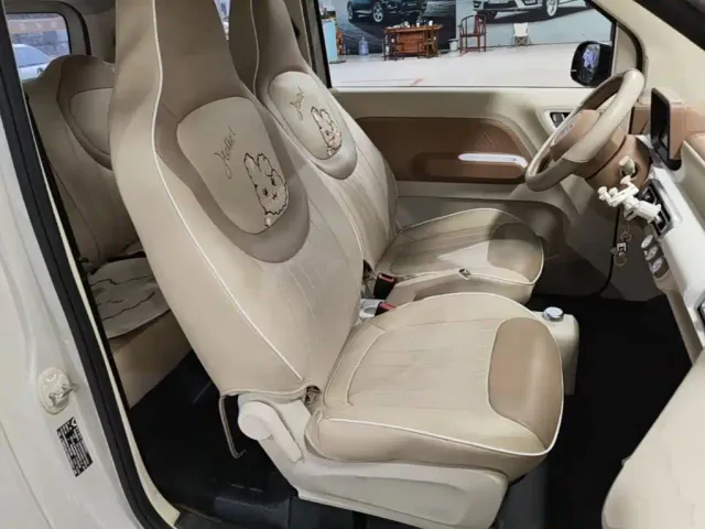 Wuling Hongguang Mini EV — Фото автомобиля 24