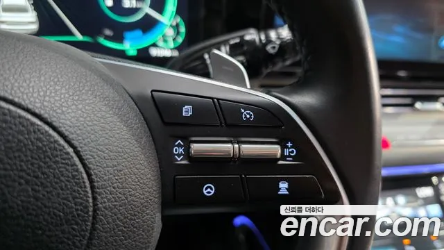 Hyundai Grandeur — Фото автомобиля 24