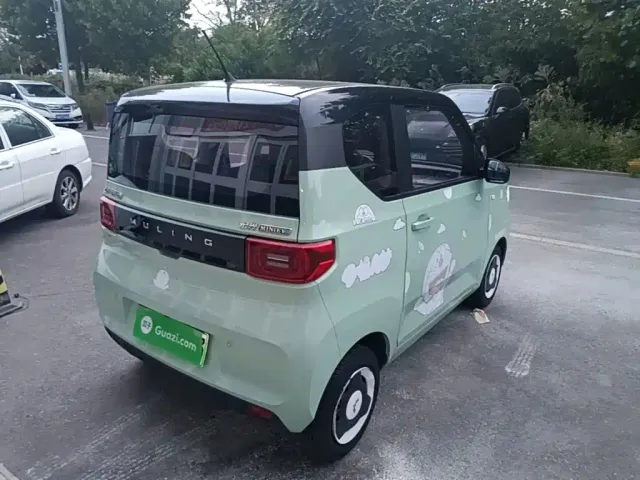Wuling Hongguang Mini EV — Фото автомобиля 6
