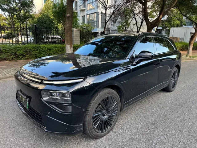 Xpeng G9 — Фото автомобиля 2
