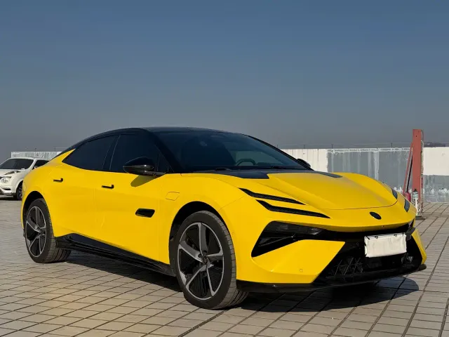 Lotus Emeya — Фото автомобиля 3