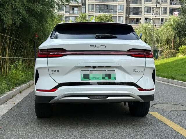 BYD Song PLUS — Фото автомобиля 15