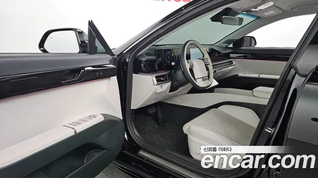 Hyundai Grandeur GN7 — Фото автомобиля 15