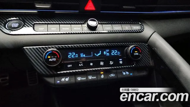 Hyundai AVANTE — Фото автомобиля 17
