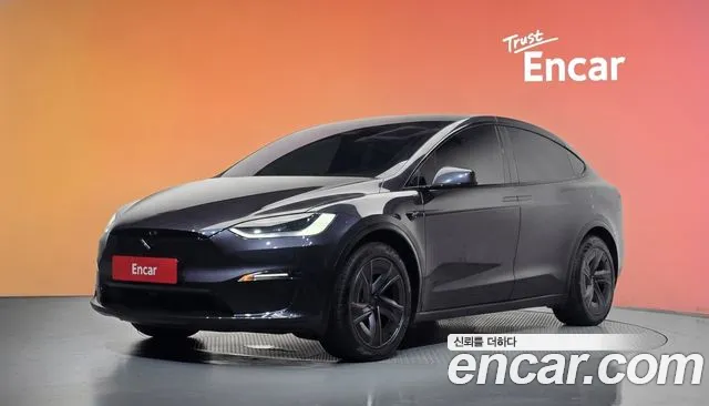 Фотография автомобиля — Tesla Model X