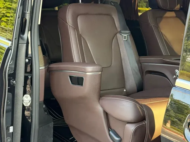 Mercedes-Benz V-Class — Фото автомобиля 9