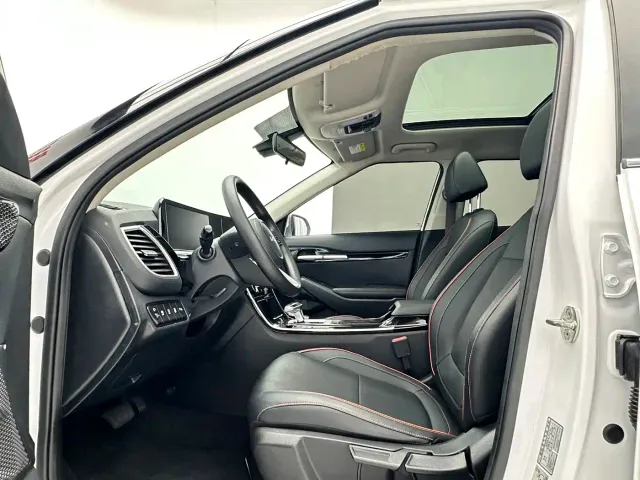 Kia Seltos — Фото автомобиля 4