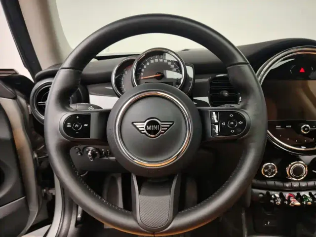MINI Hatch — Фото автомобиля 10