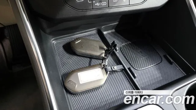 Kia Carnival 4th Gen — Фото автомобиля 21