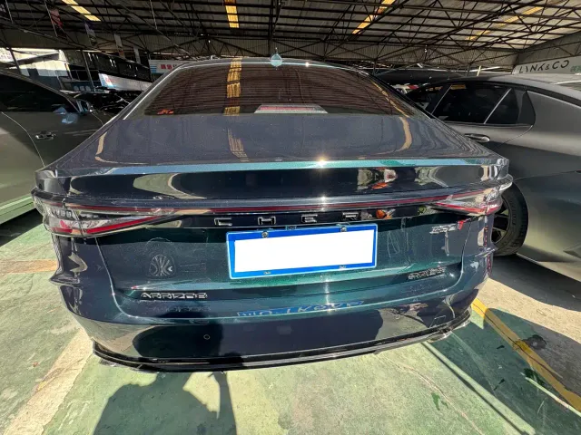 Chery Arrizo 8 — Фото автомобиля 9