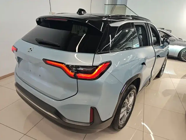 Nio ES6 — Фото автомобиля 6