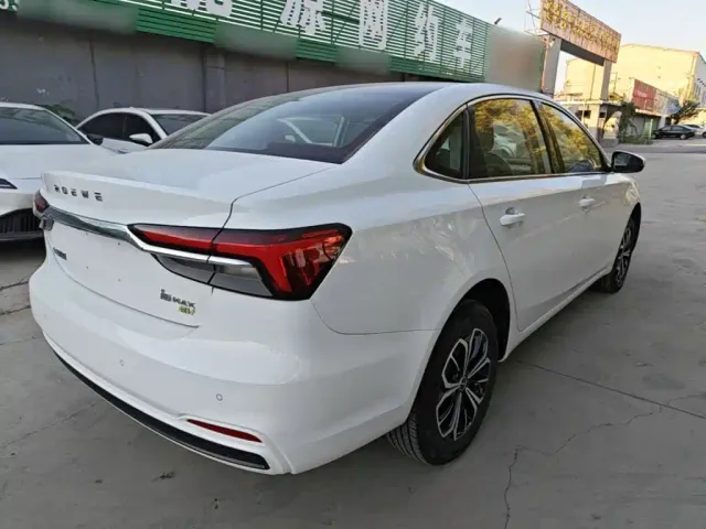 Roewe i6 MAX EV — Фото автомобиля 6