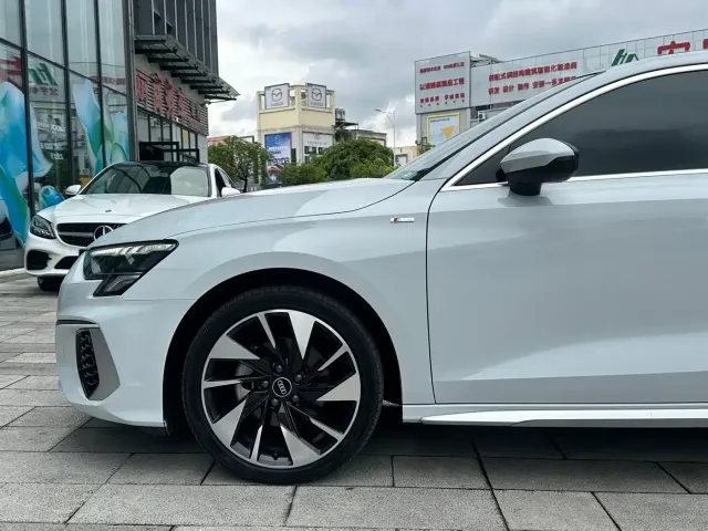 Audi A3 — Фото автомобиля 24