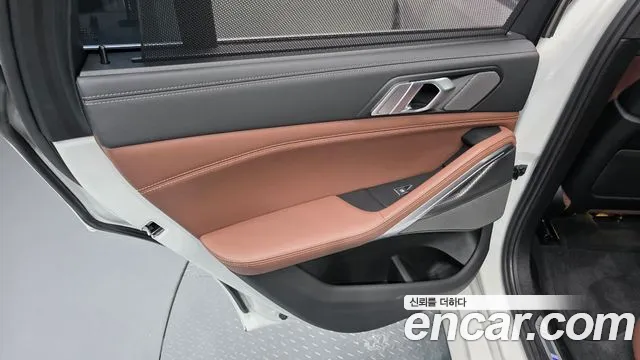 BMW X6 xDrive40i M Sport — Фото автомобиля 8