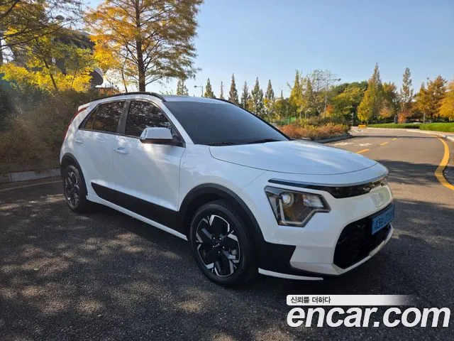 Kia Niro — Фото автомобиля 8