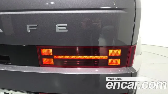 Hyundai Santa Fe MX5 — Фото автомобиля 8