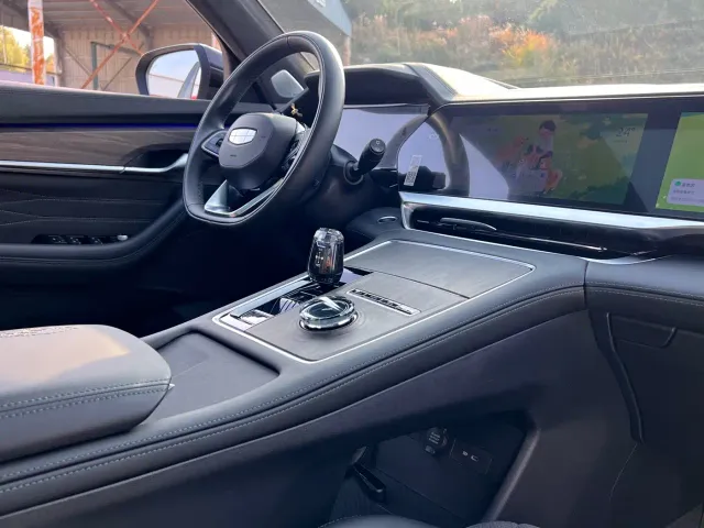 Geely Xingyue L — Фото автомобиля 14