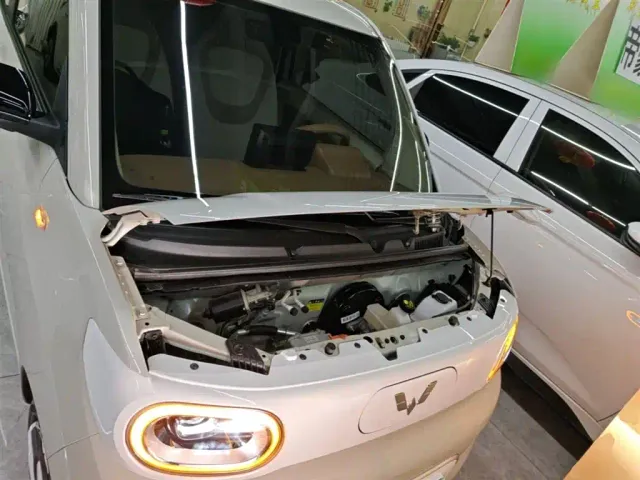 Wuling Hongguang Mini EV — Фото автомобиля 19